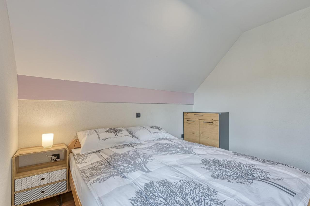 Resort Stari Malni, Osilnica - Vacation Houses Stari Malni Екстер'єр фото