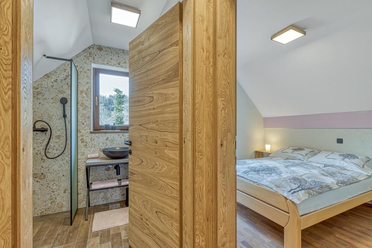 Resort Stari Malni, Osilnica - Vacation Houses Stari Malni Екстер'єр фото